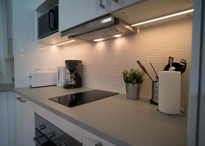 Islet House * São Roque