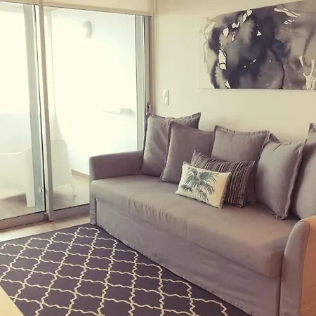 アパート Islet House